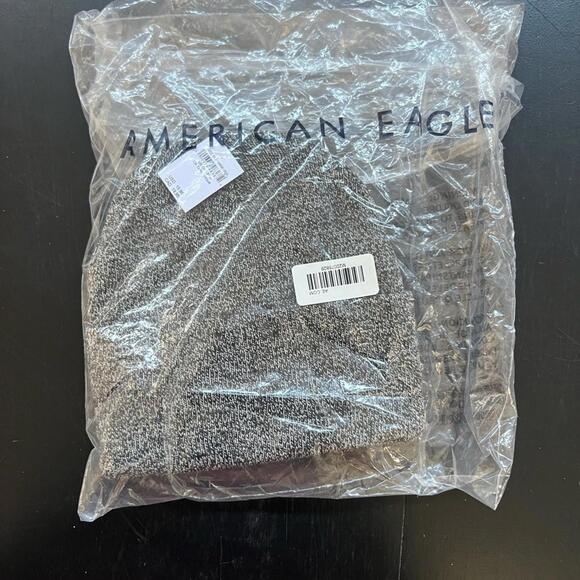 New American Eagle Outfitters Beanie in Gray - OS - Picture 3 of 3